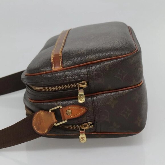 LOUIS VUITTON Monogram Reporter PM Shoulder Bag - Picture 3 of 15